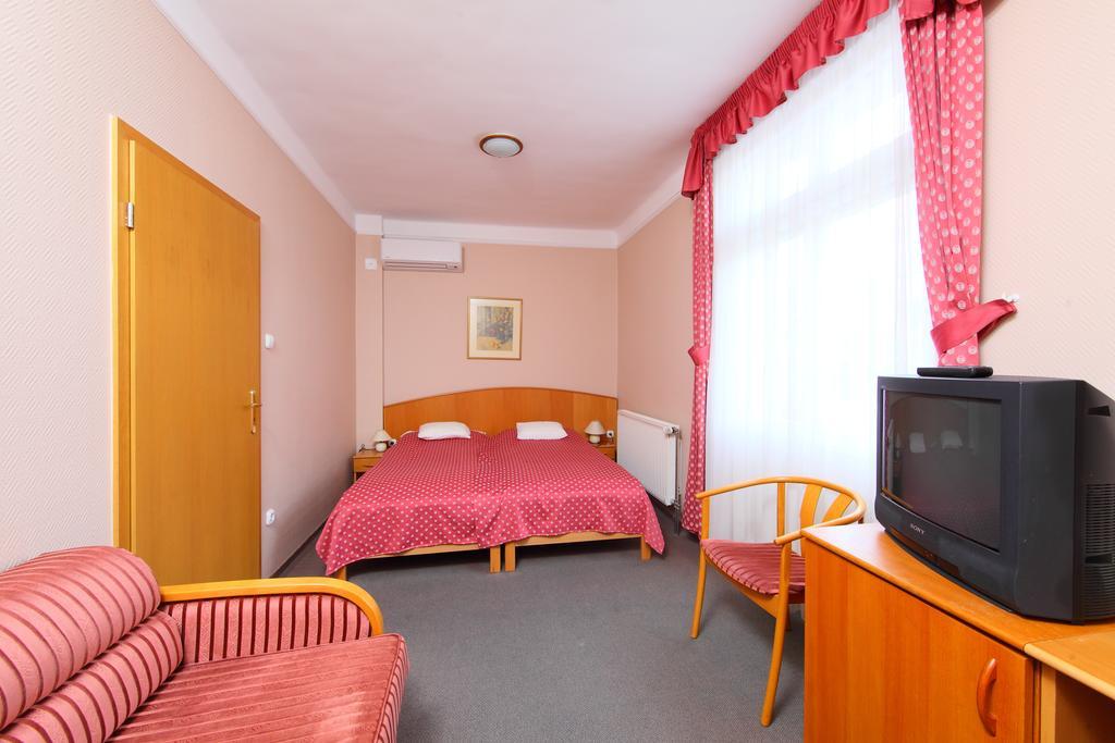 Hotel Blaha Lujza Balatonfüred Δωμάτιο φωτογραφία